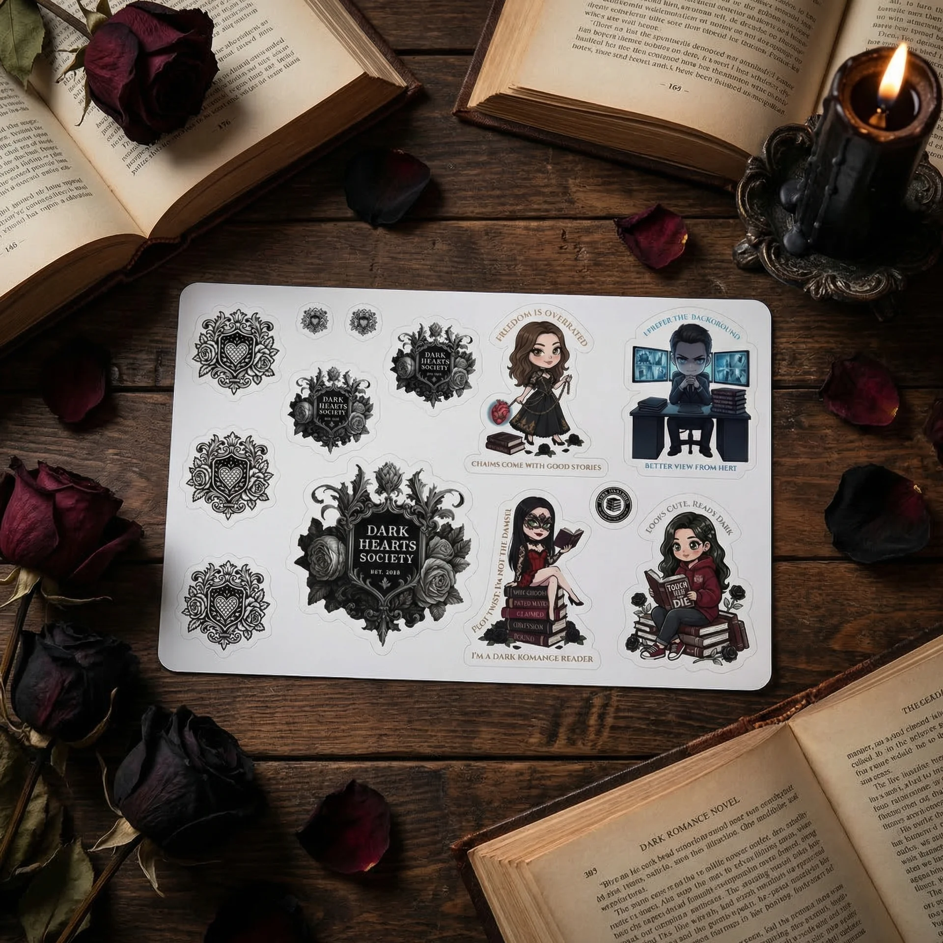Dark Hearts Society Stickerbogen No. 1 · A Tribute to the Darlings [limitiert] - Dark Romance Merch & Bookish Geschenke - Dark Hearts Society
